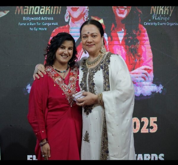Ruhii Rai, renowned numerologist in Bhopal, with Bollywood actress Mandakini at an award event in 2025