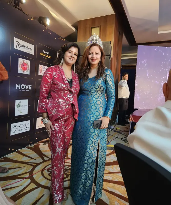 Numerologist Ruhii Rai with Mrs. India Manisha Anand at spiritual event